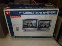 7" mobile DVD players two
