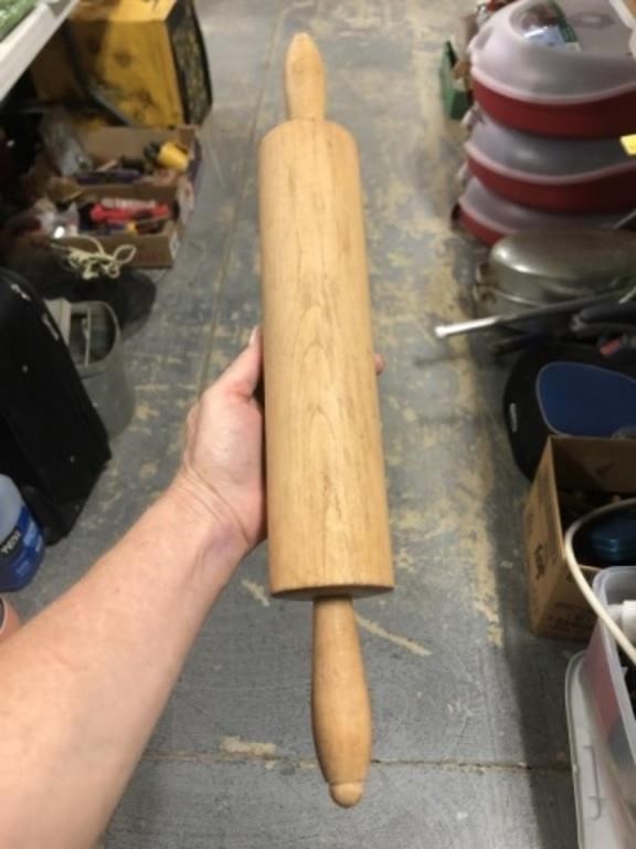 WOOD ROLLING PIN