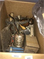 LARGE QTY OF OIL OIL CANS & TOOLS