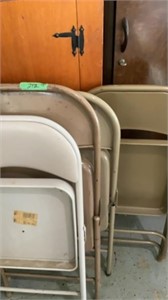 4 assorted folding chairs