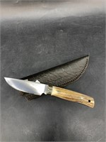 Muela eagle knife with antler handle, nicely toole