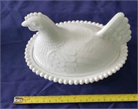 Vintage White Milk Glass Hen on Nest.  Hobnail