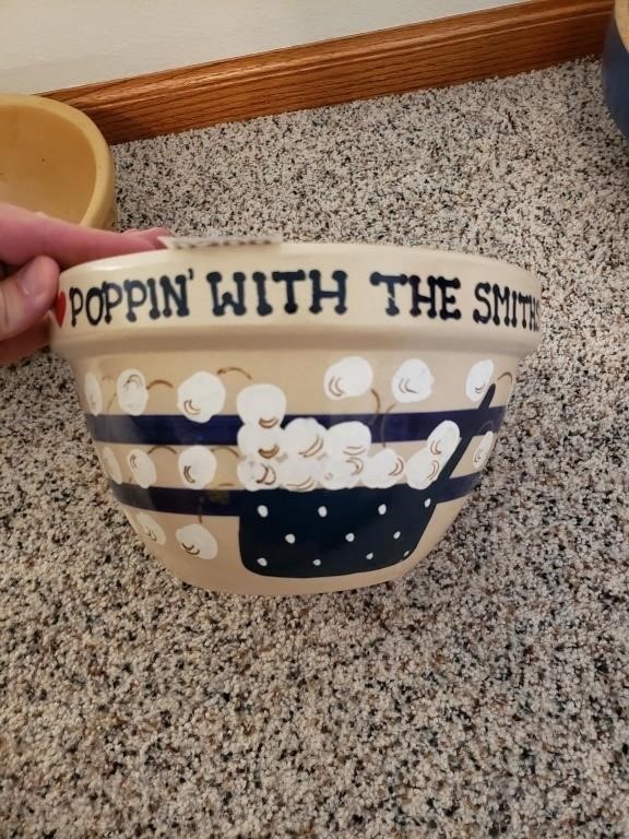 Roseville Pottery Popcorn Bowl
