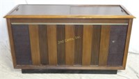 R C A Vrt 20 W Mid Century Console Stereo Combo
