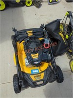 DeWalt 21" Gas Lawn Mower