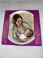 MOTHER BREAST FEEDING PLATE