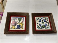 2-WALL PLAQUES
