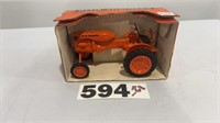 PIONEER COLLECTIBLES ALLIS CHALMERS MODEL B