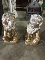 2 CONCRETE LIONS 26 in tall ** heavy***