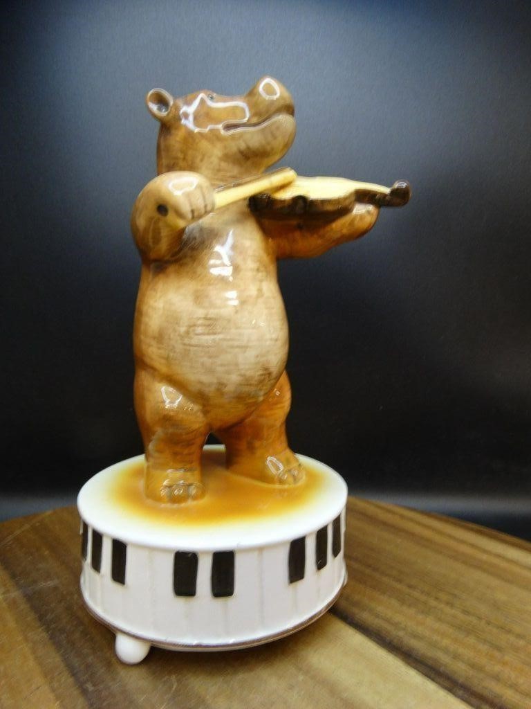 1979 Berman Porcelain Fiddle Hippo Music Box