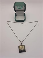 Vintage .925 Silver necklace with pendant