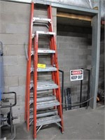 (2) Fiberglass Ladders (1) 8' (1) 6'
