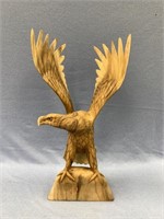 Gorgeous hand carved wood eagle 28" tall