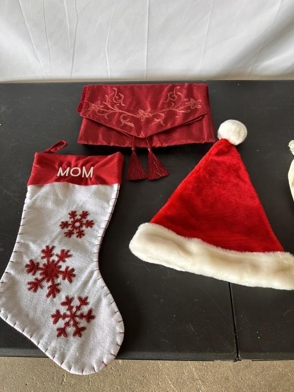 Christmas Table Runner, Stocking and Hat
