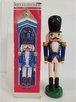 Royal Guard nutcracker with box