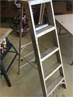 USED Ladder, 4ft.
