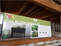 Keter Full Bloom Garden Bed