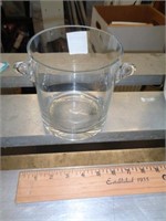 GLASS ICE BUCKET