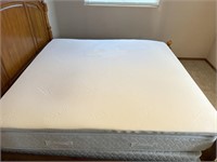 3” Tempur-pedic memory foam mattress topper
Has
