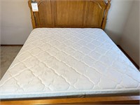 Clean! King size doctors choice plush mattress &