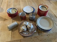 Plates, Bowls & Dishes
