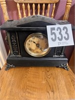 Antique Ingraham Mantle Clock(Den)