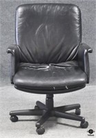 Rolling Office Arm Chair