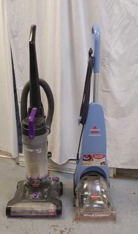 BISSELL CARPET CLEANER AND VACUUM