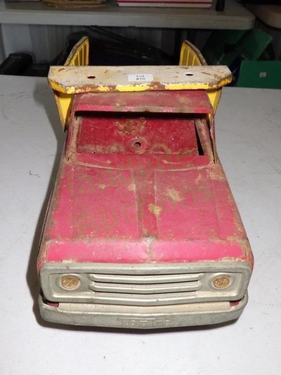 1960s Tonka Red/Yellow 14" Lever Dump Truck