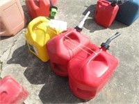 3 5-gallon gas cans