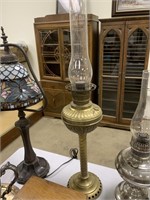 ANTIQUE BRASS TALL OIL LAMP WITH CHIMNEY