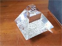 Hoya Crystal from Tokyo paperweight