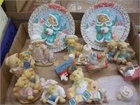 Various Cherished teddies