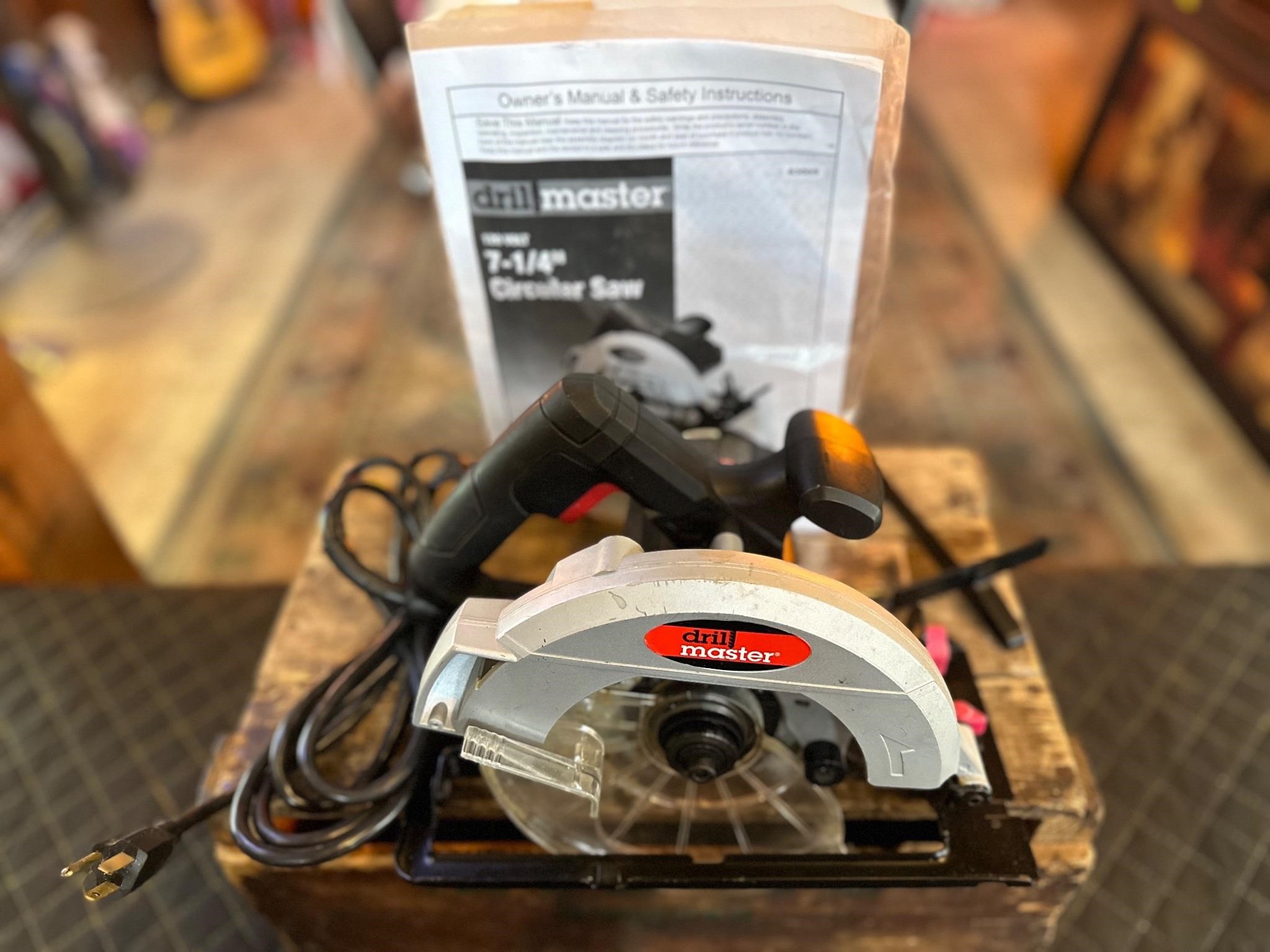 Drillmaster 7 1/4” Circular Saw