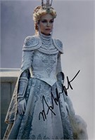 Autograph COA Maleficent: Mistress of Evil Photo