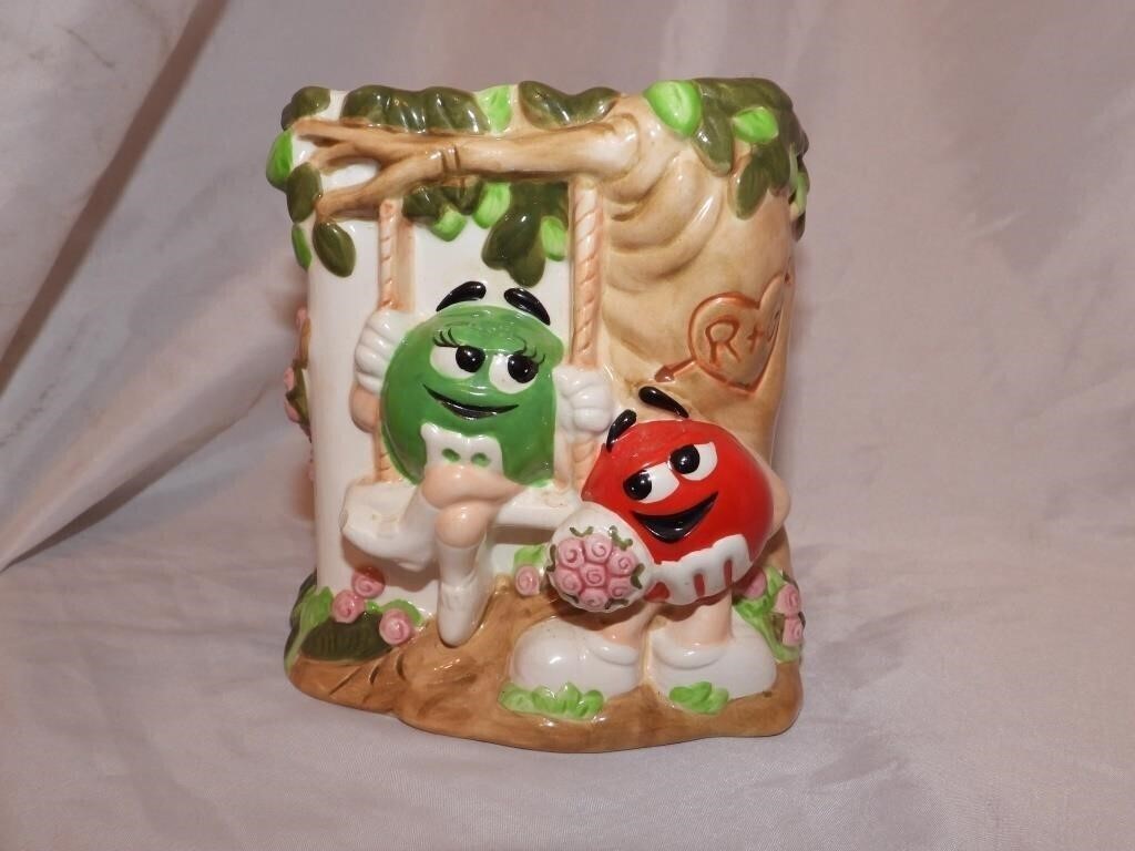 MARS Red & Green M&M Candy Flower Vase