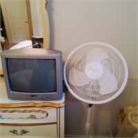 Standing Fan and Small TV. see pics.