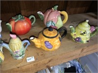 (9) Tea Pots
