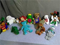 Lot of 12 Assorted Vintage Bean Animals. NOT TY