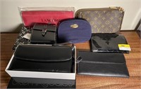 WOMENS WALLETS AND COSMETIC CASES