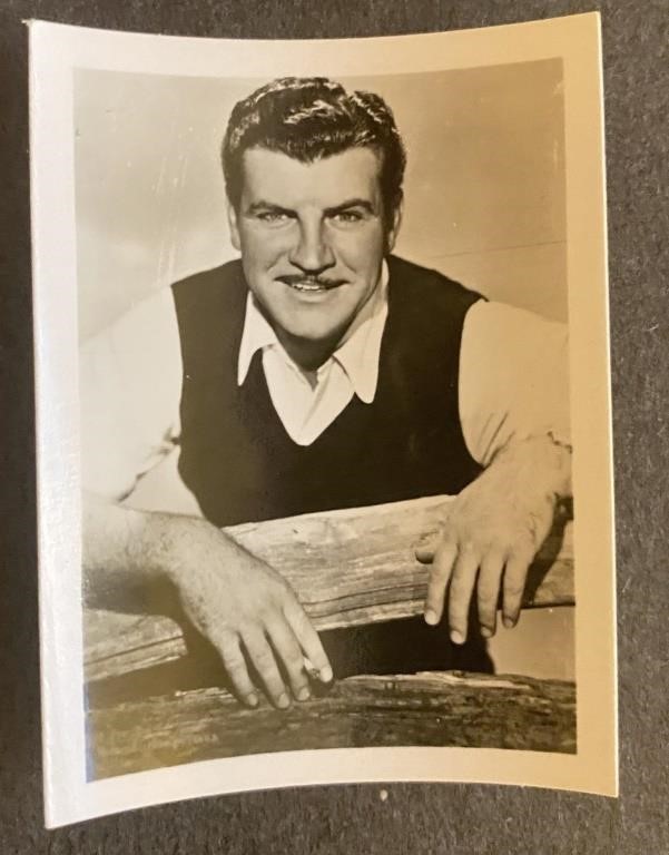 ROBERT PRESTON: Antique Tobacco Card (1951)