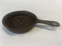 Bowen Town & Country Cast Iron Skillet