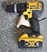 Police Auction: Dewalt Drill With Battery