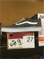 VAN SHOES SIZE 9