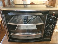 Like New Electric Toaster Oven