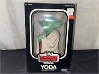 Kenner Yoda Hand Puppet