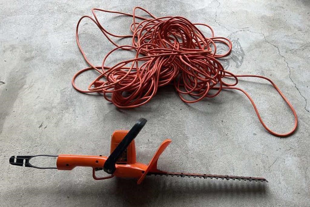 Electric Hedge Trimmer W/ Extension Cords