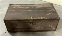 Wooden trunk 21x38x14