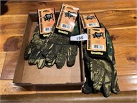 (4) Pair New Camo Gloves
