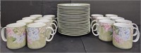 (R) Coventry Porcelain Plates & Mugs